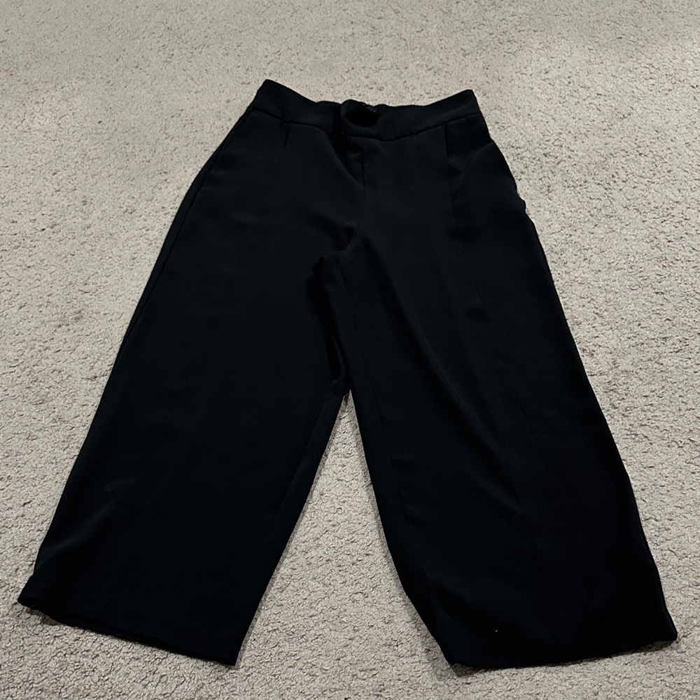 Zara Wide Leg Black Cropped Pants